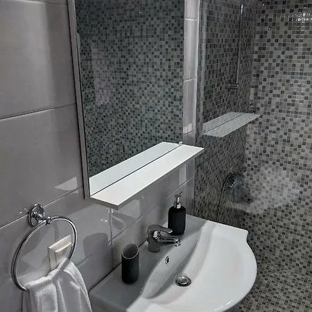 Herodicus ヴィラ ネア・スキオニ