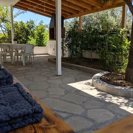 Herodicus ヴィラ ネア・スキオニ